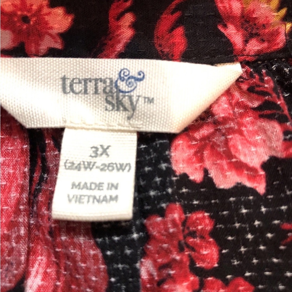 Terra & Sky Black 3/4 Sleeve Dress, Pink & Red Flowers - Womens 3X, Bust 28” - Picture 3 of 4